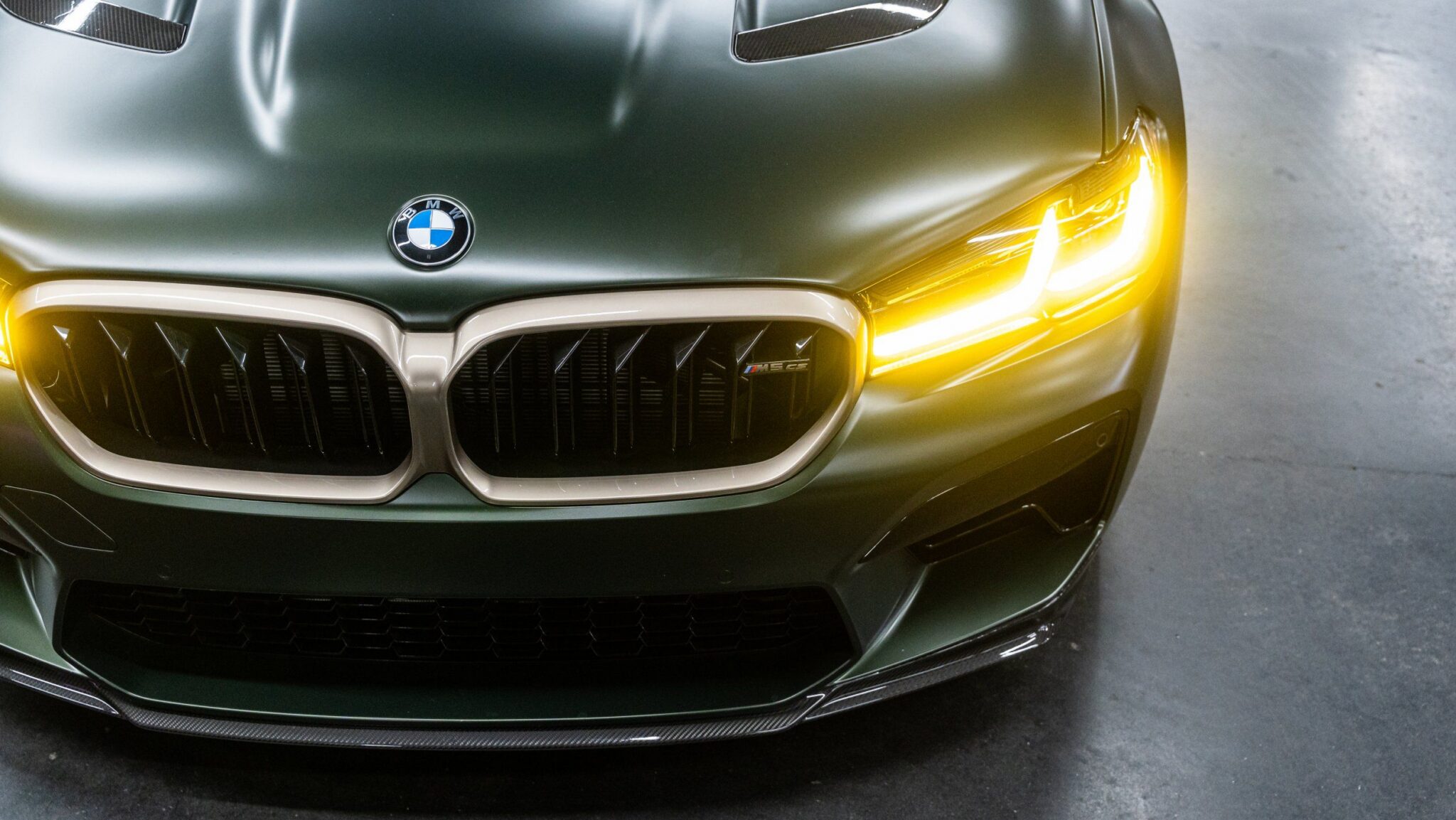 2022 BMW M5 - Image 14