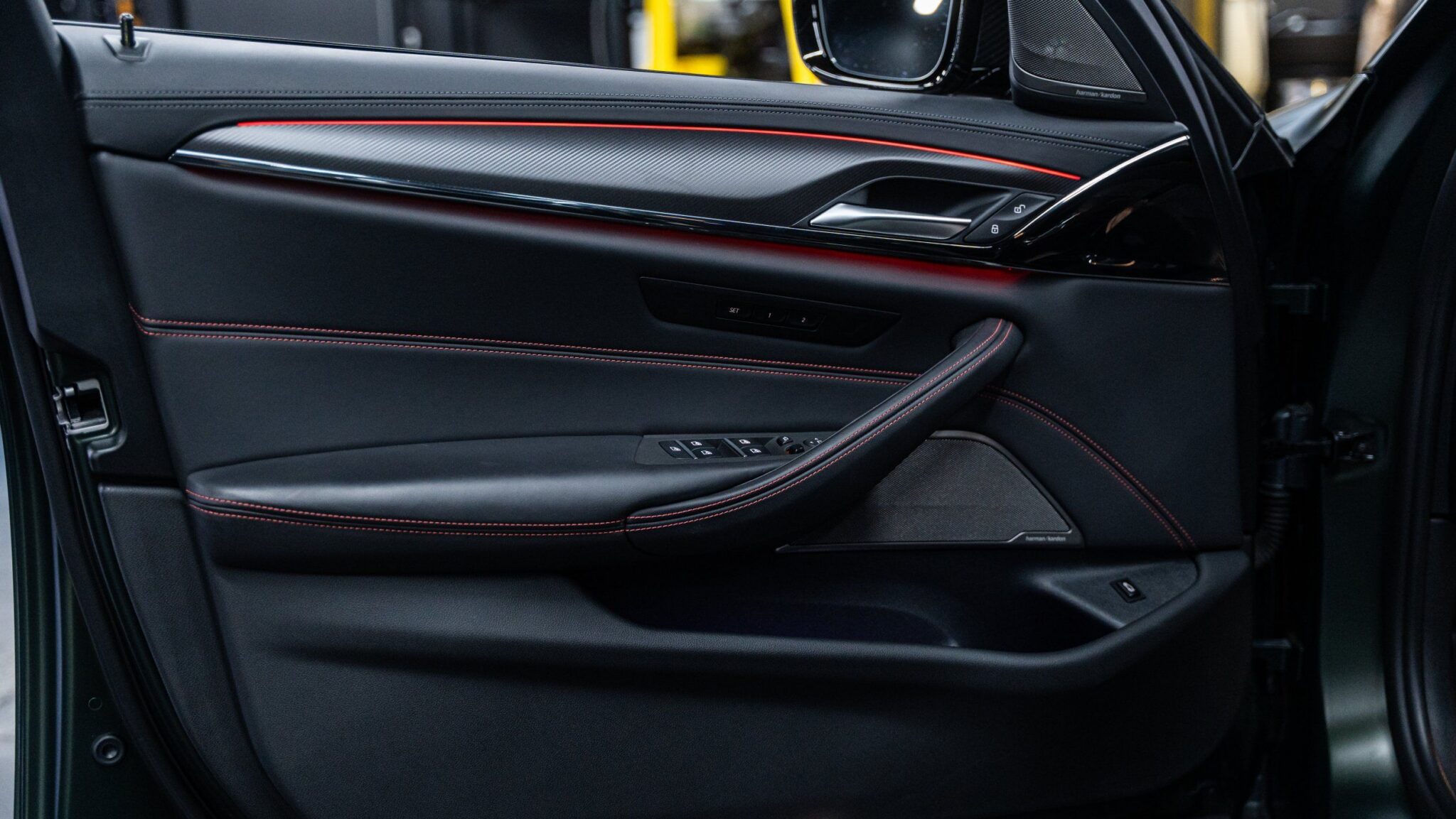 2022 BMW M5 - Image 27