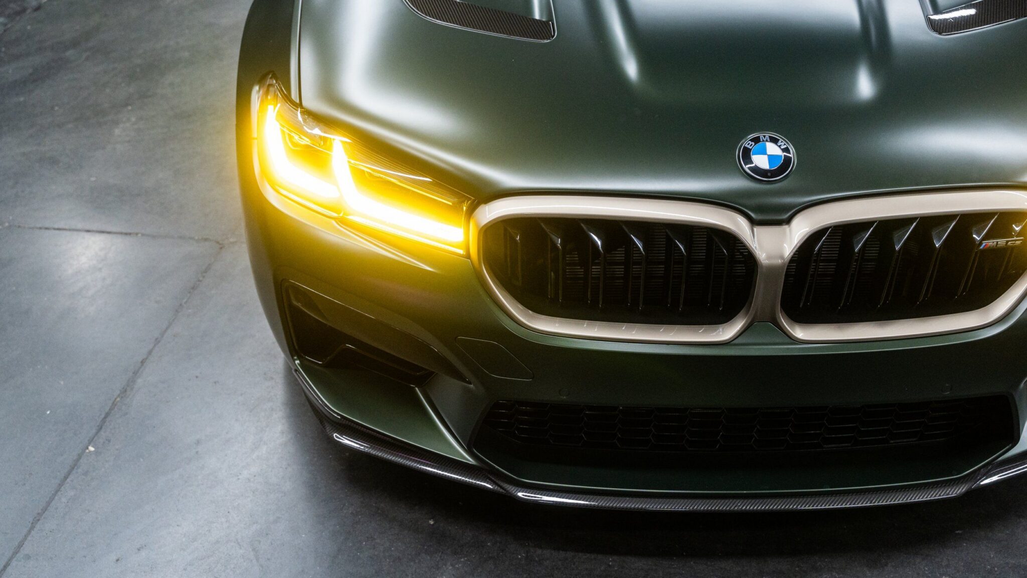 2022 BMW M5 - Image 13