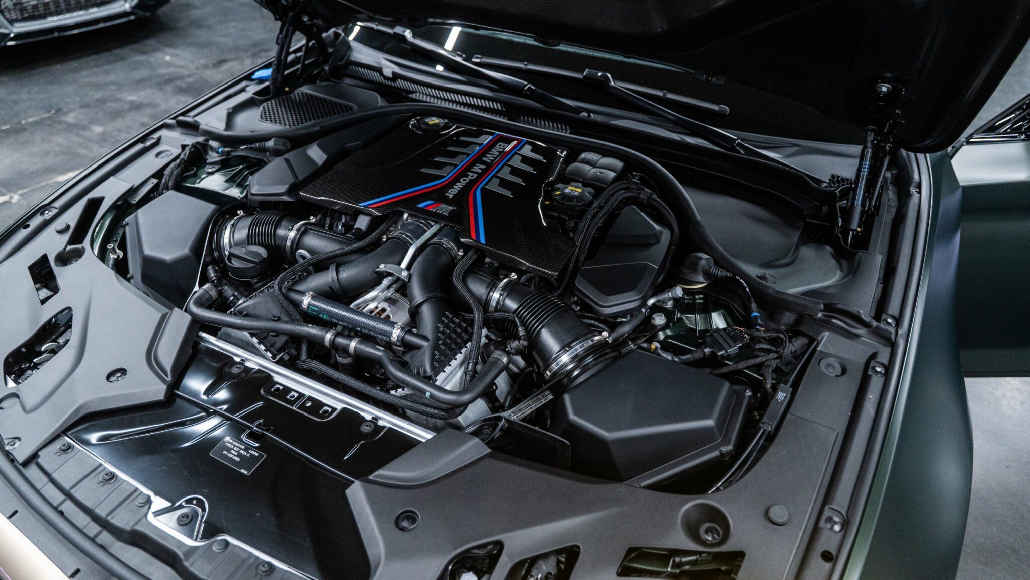 2022 BMW M5 - Image 24