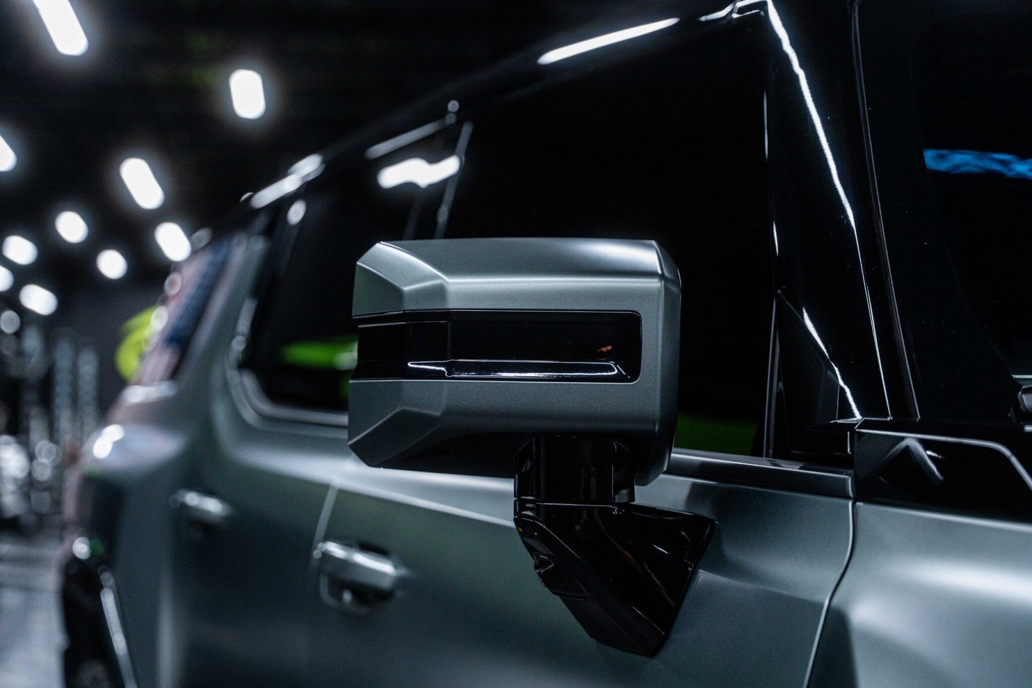 2024 GMC HUMMER EV SUV - Image 18