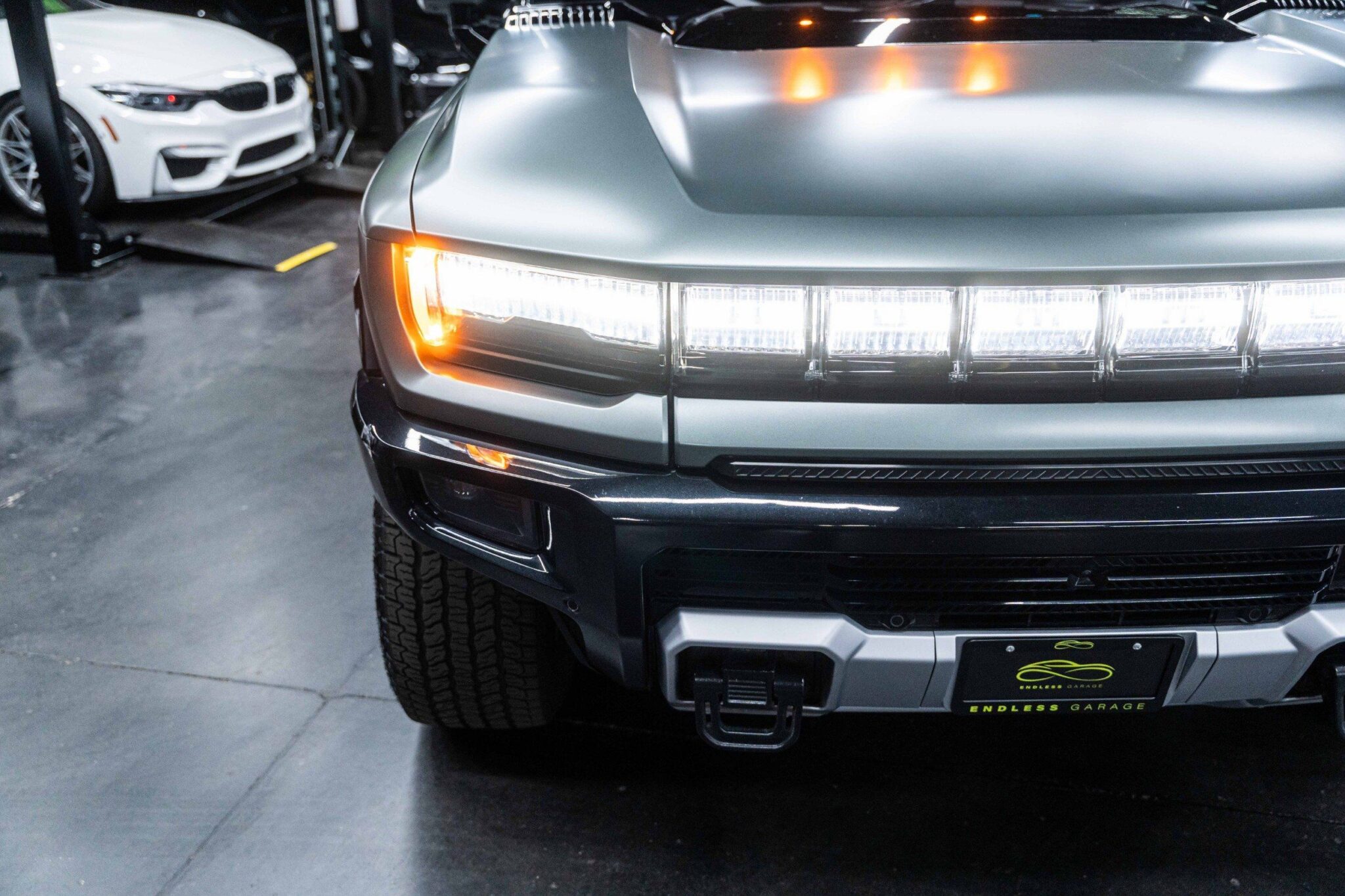 2024 GMC HUMMER EV SUV - Image 13
