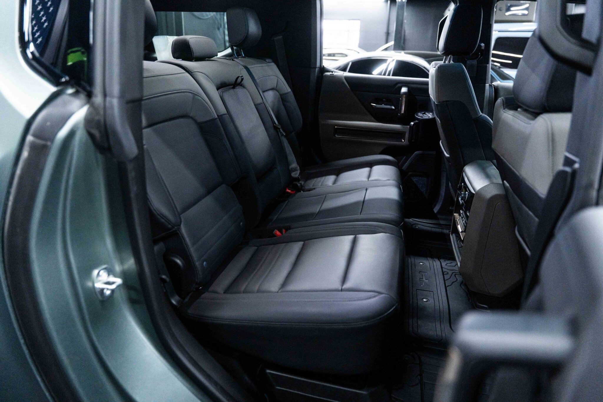 2024 GMC HUMMER EV SUV - Image 38