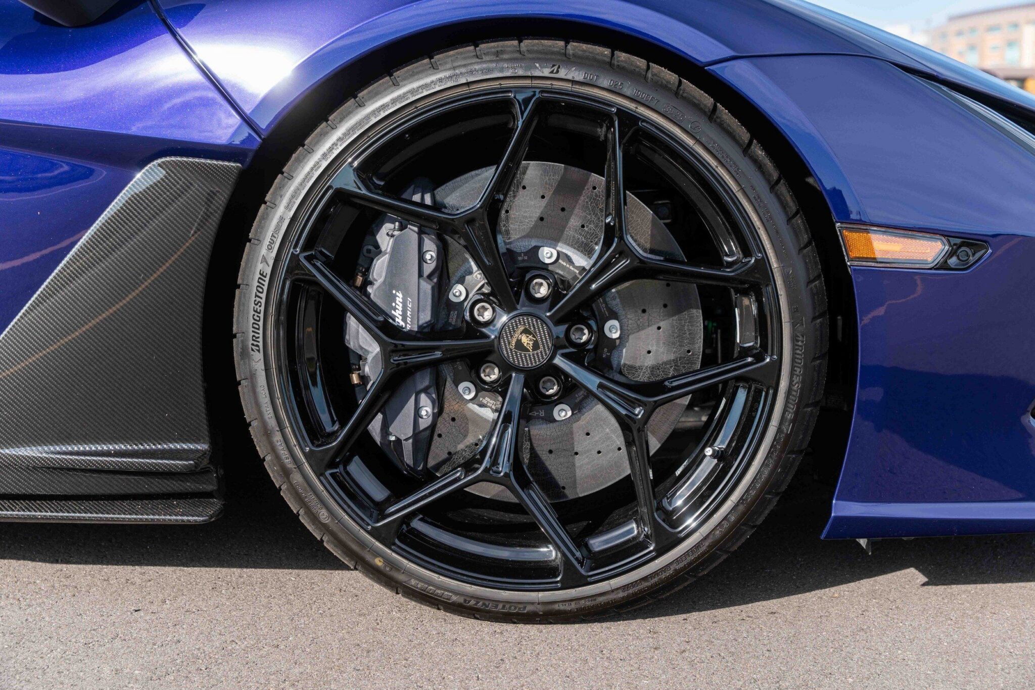 2026 Lamborghini Revuelto - Image 3