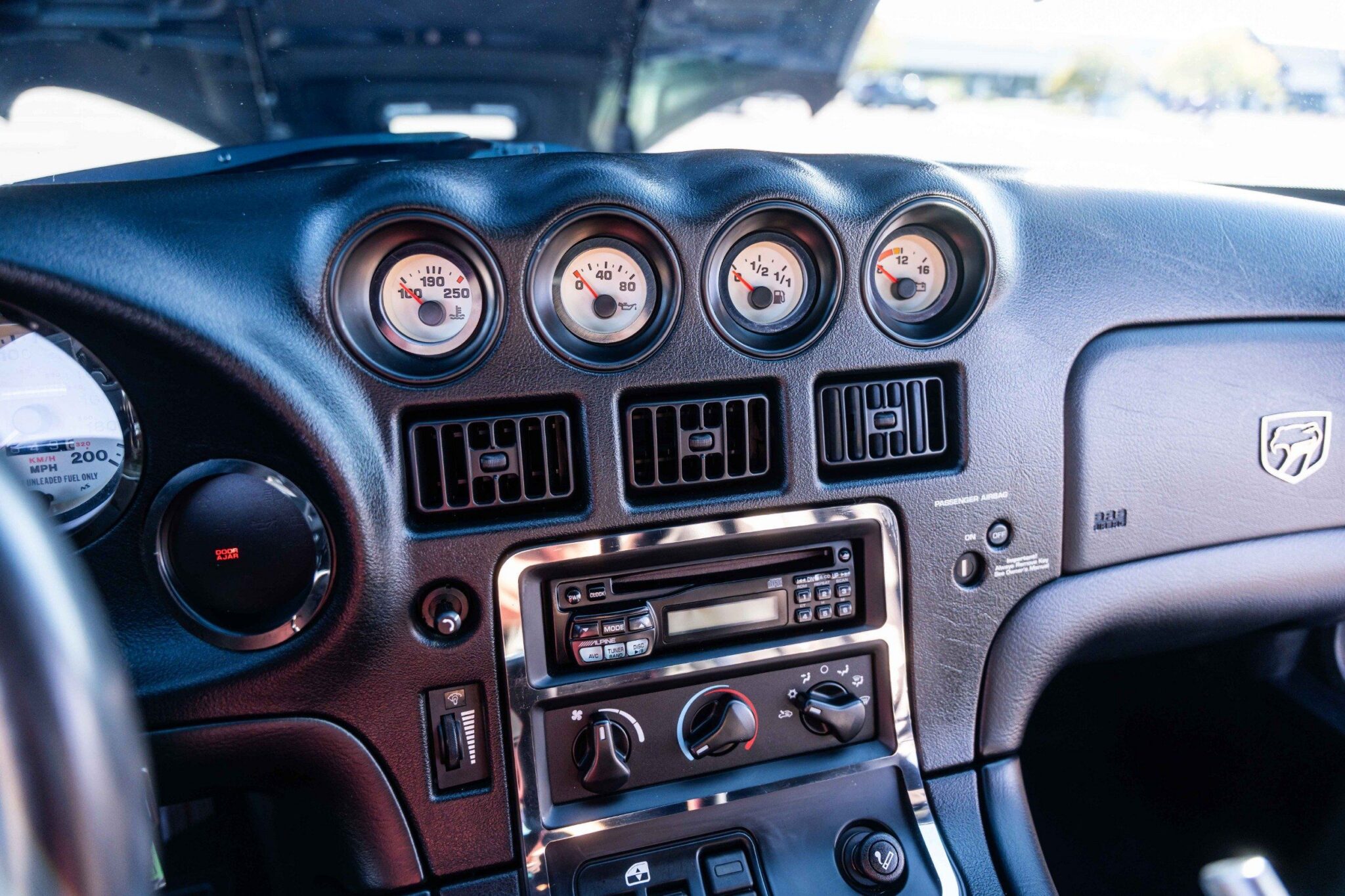 2000 Dodge Viper - Image 42
