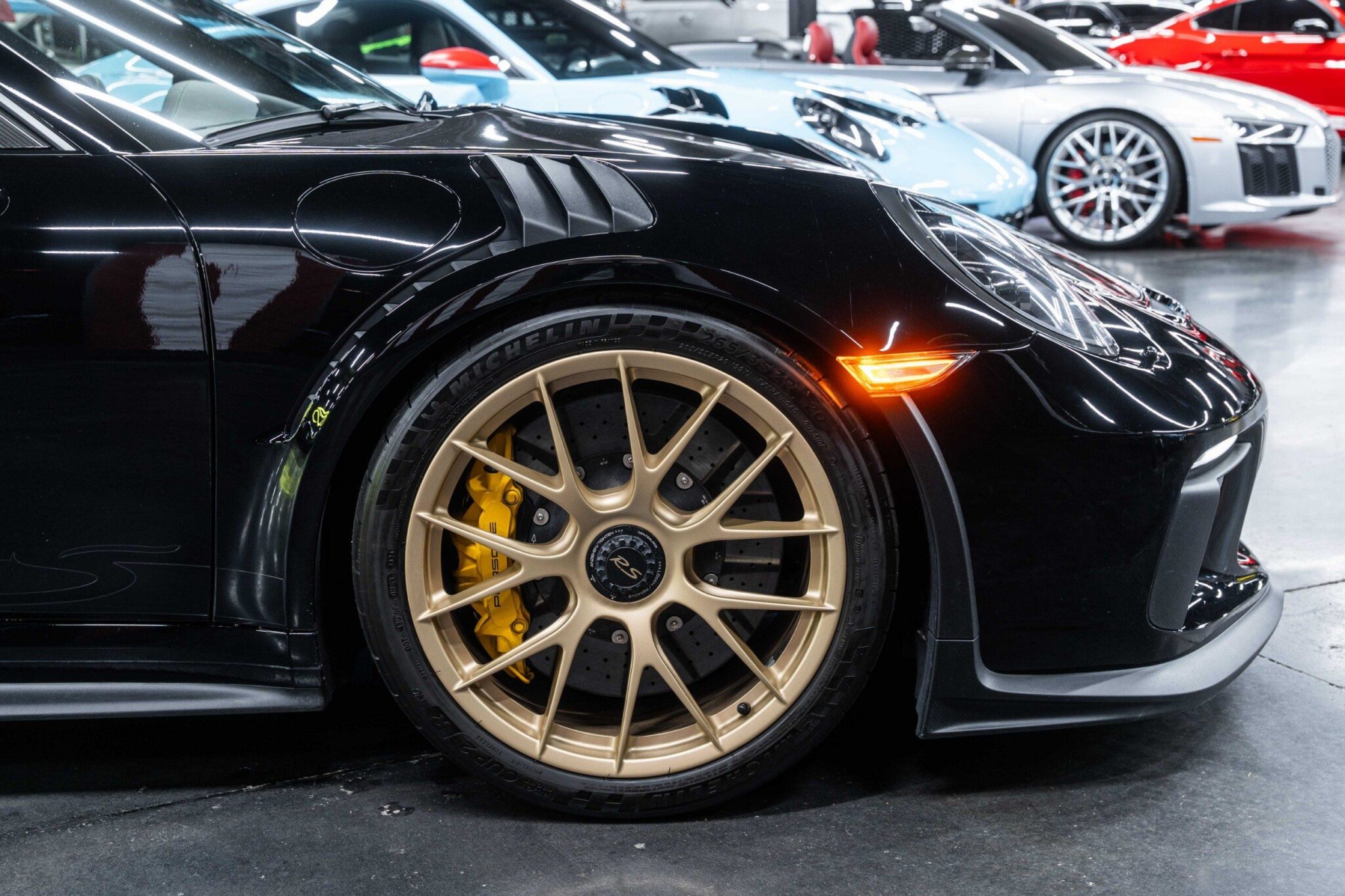 2019 Porsche 911 - Image 7
