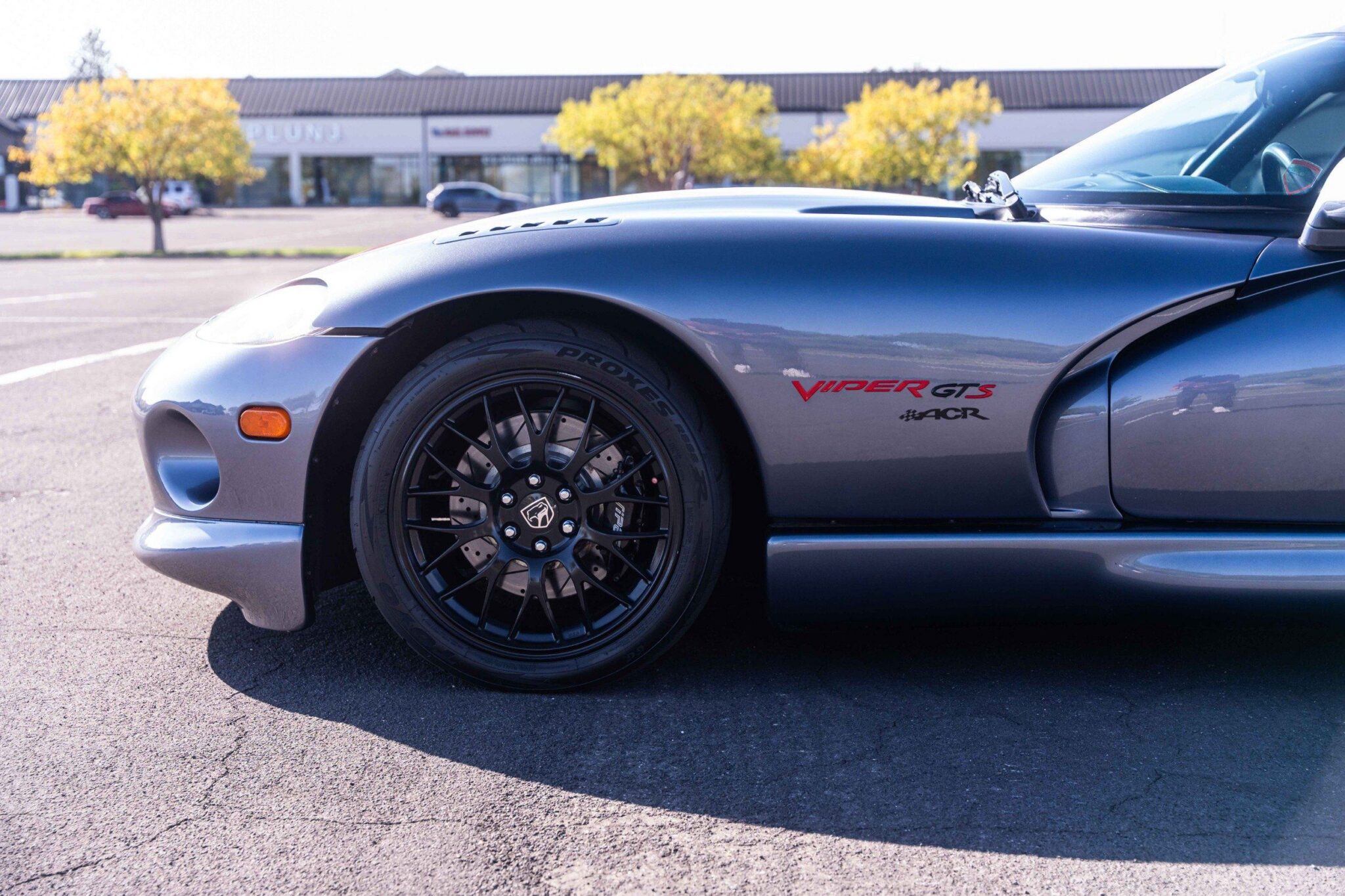 2000 Dodge Viper - Image 13