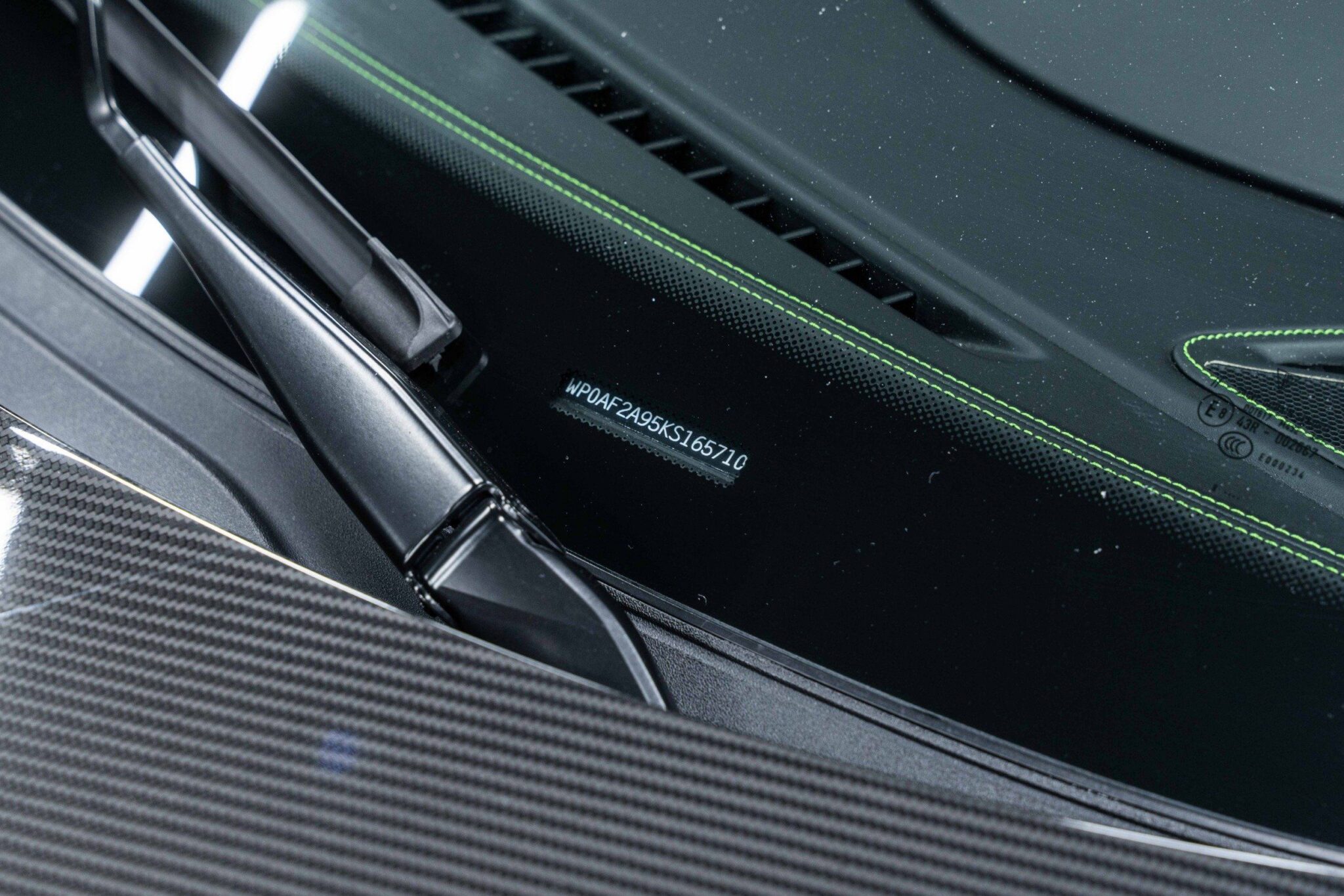 2019 Porsche 911 - Image 24