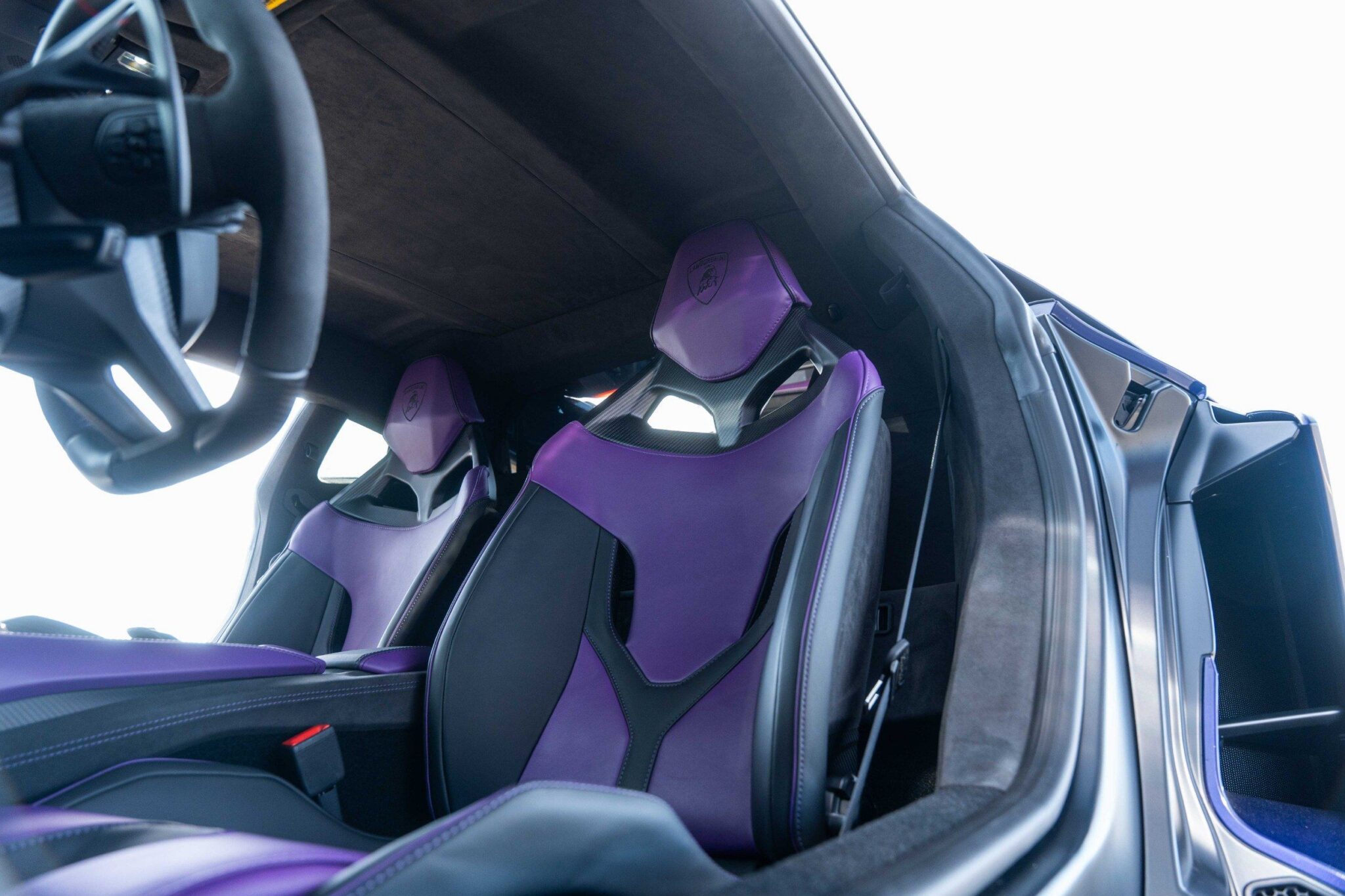 2026 Lamborghini Revuelto - Image 41