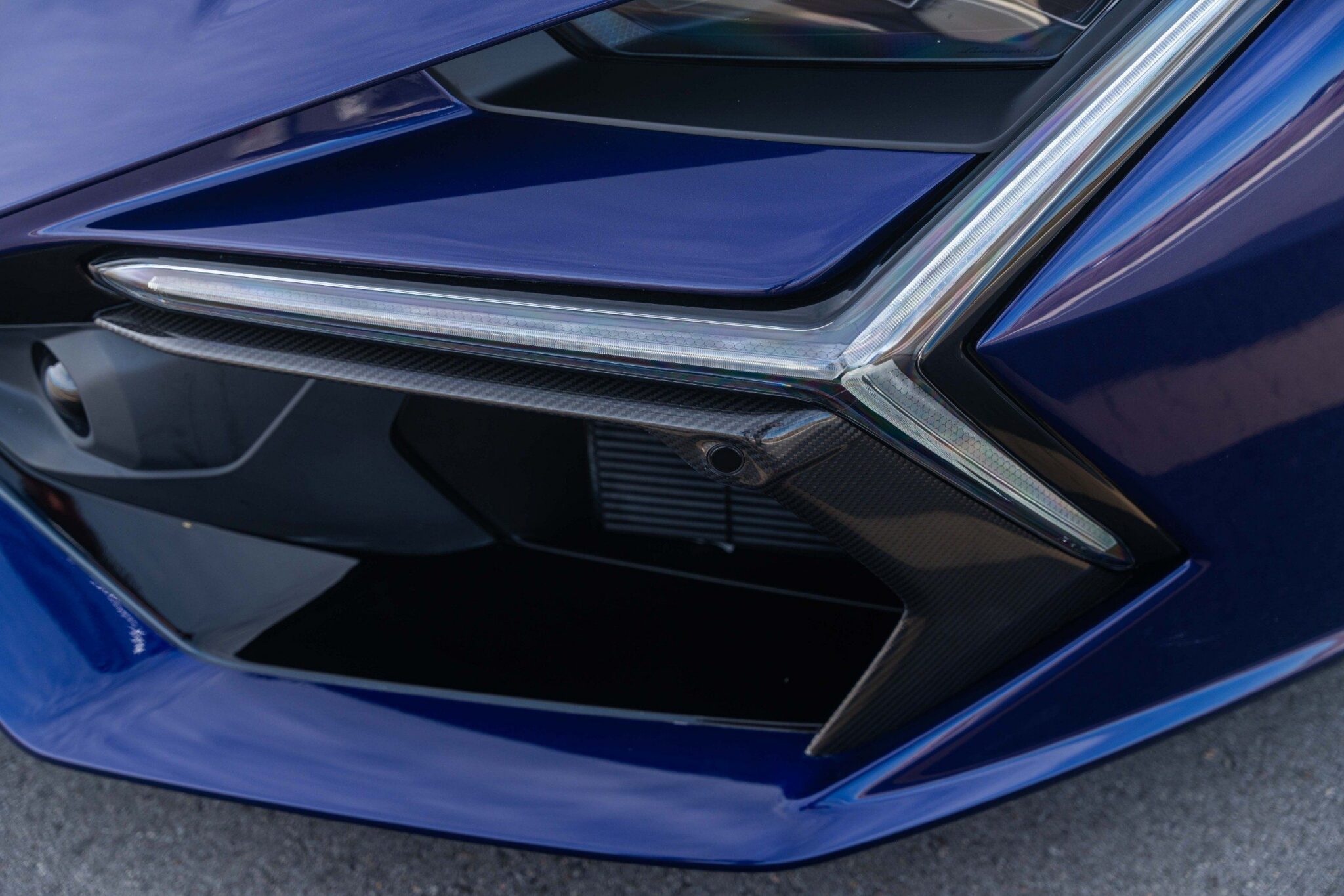 2026 Lamborghini Revuelto - Image 28
