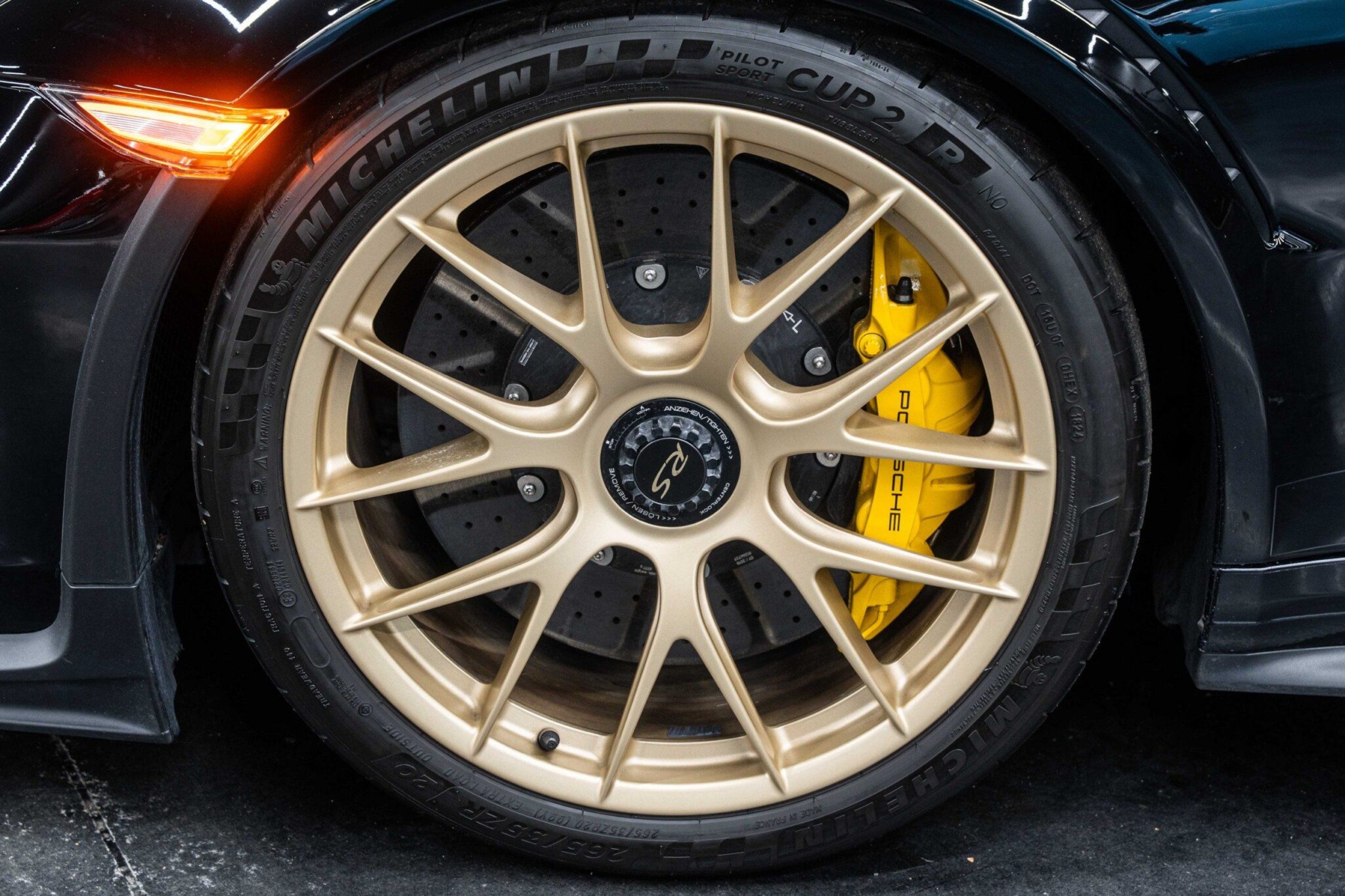 2019 Porsche 911 - Image 22