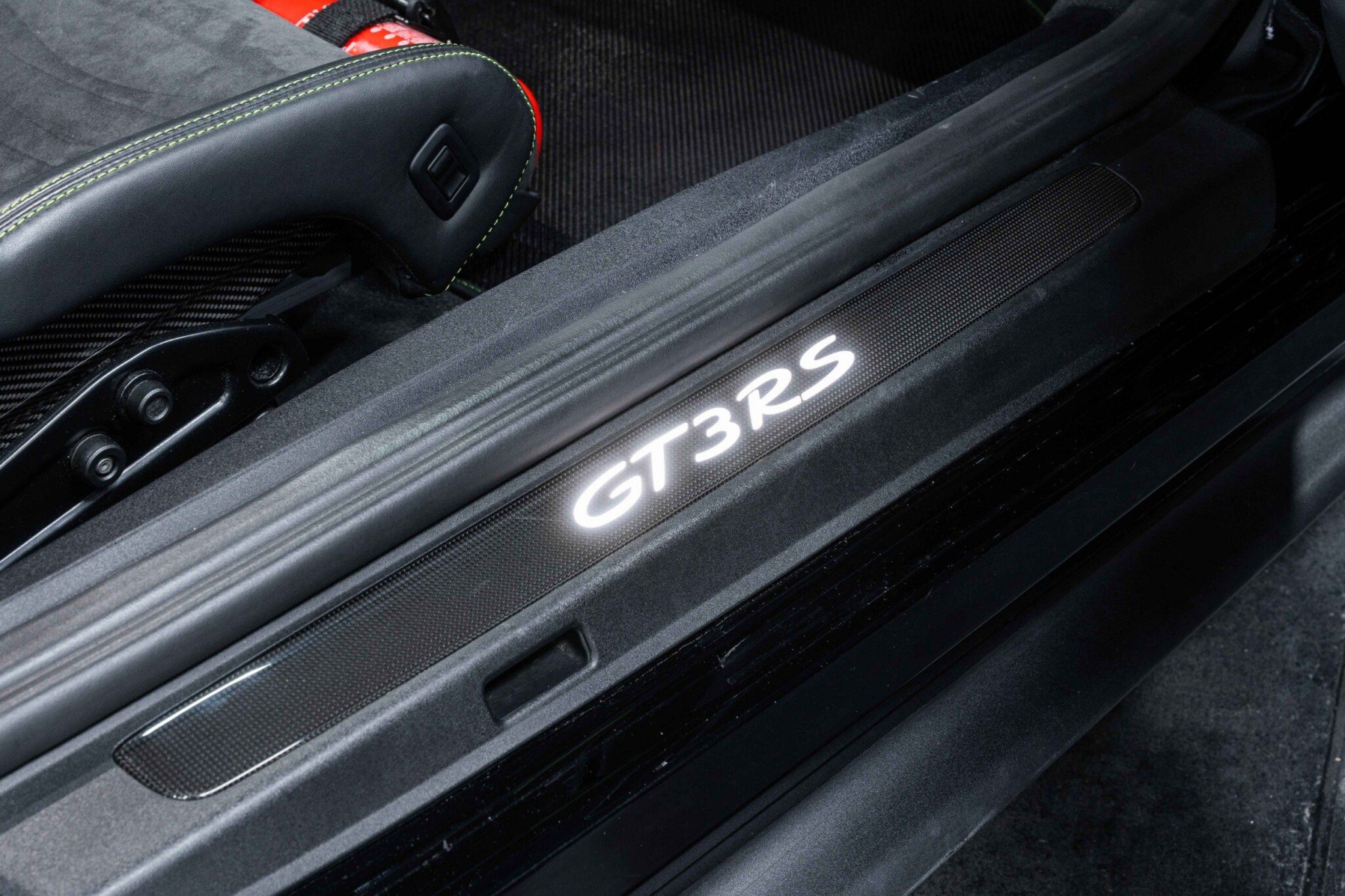 2019 Porsche 911 - Image 38