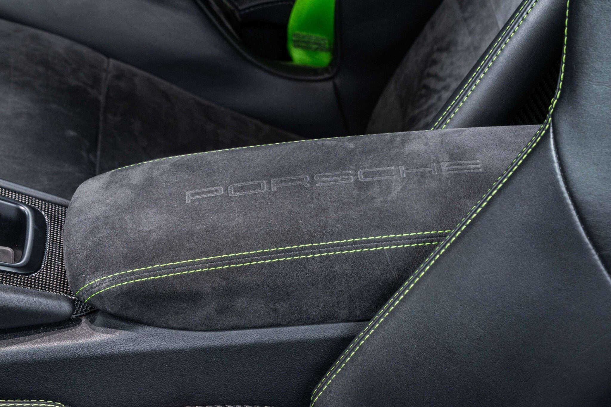 2019 Porsche 911 - Image 33