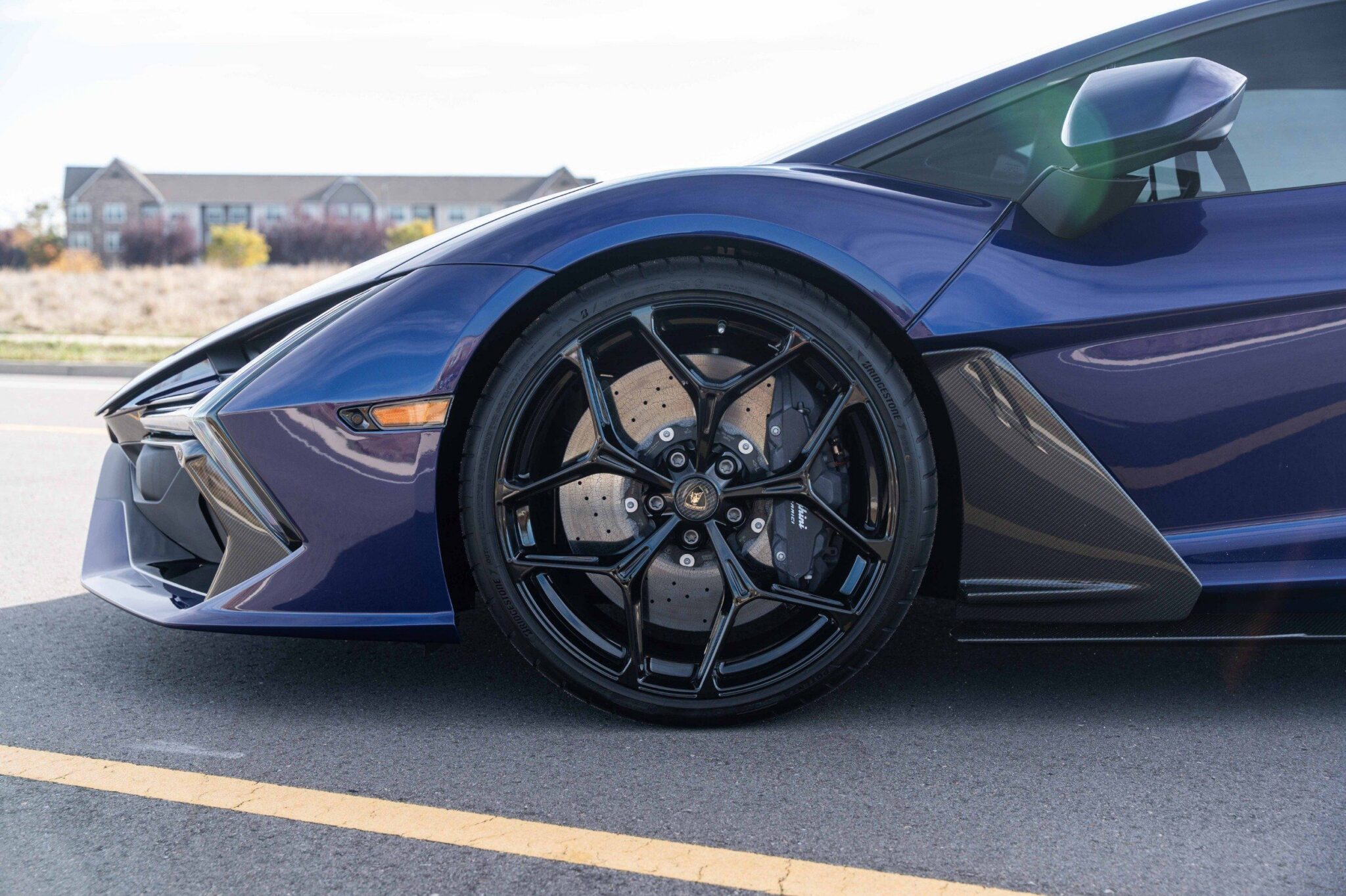 2026 Lamborghini Revuelto - Image 22
