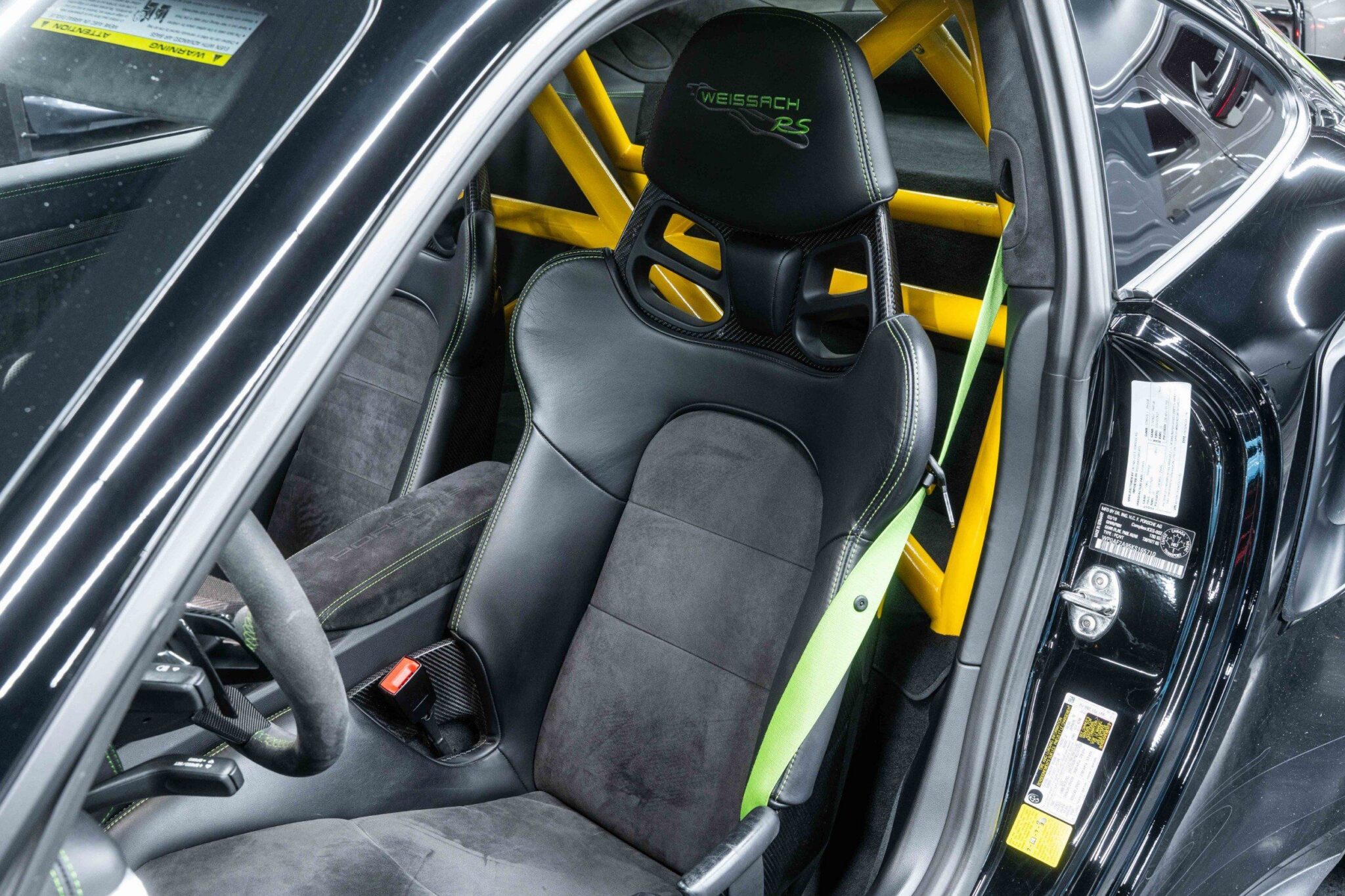 2019 Porsche 911 - Image 32