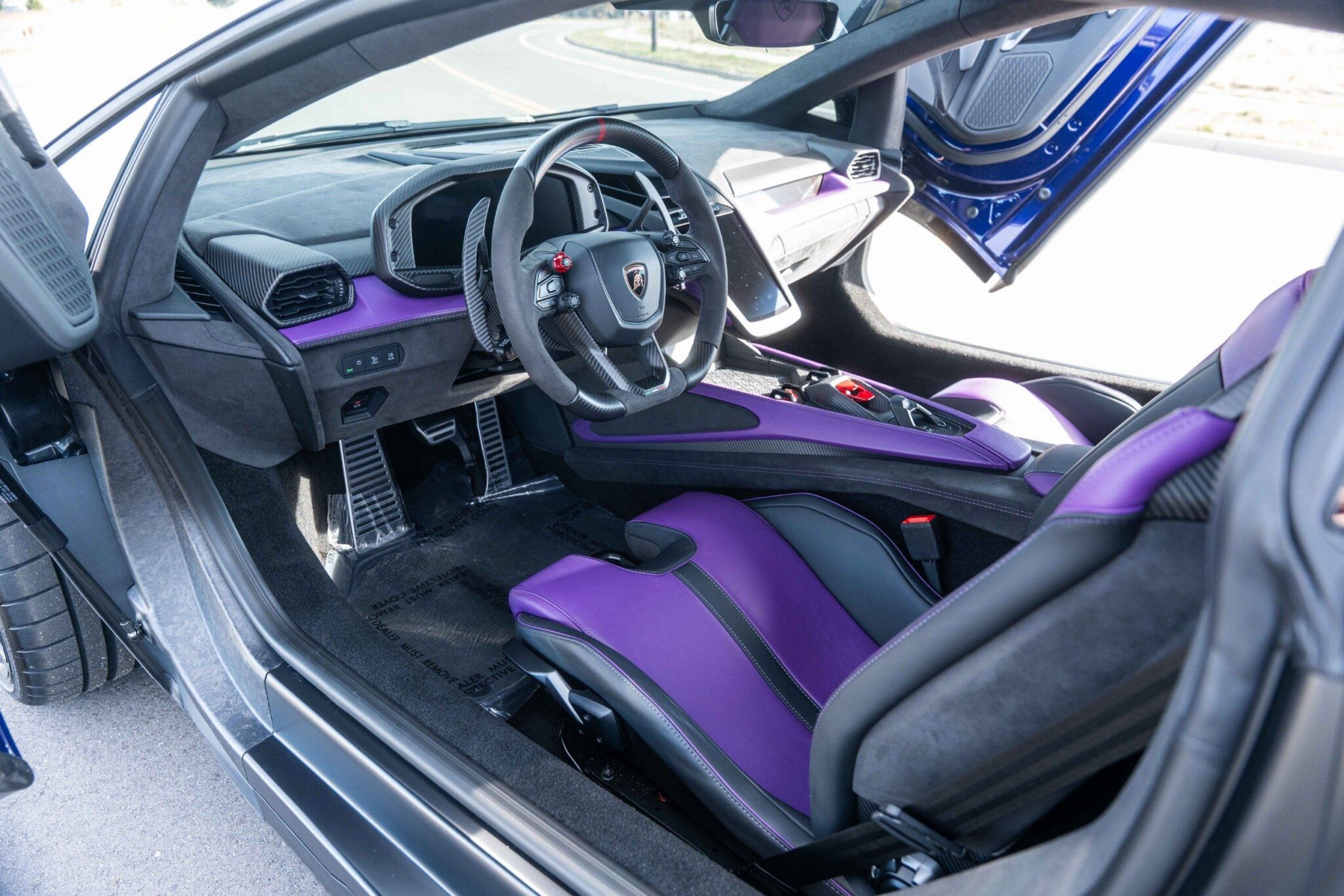 2026 Lamborghini Revuelto - Image 38