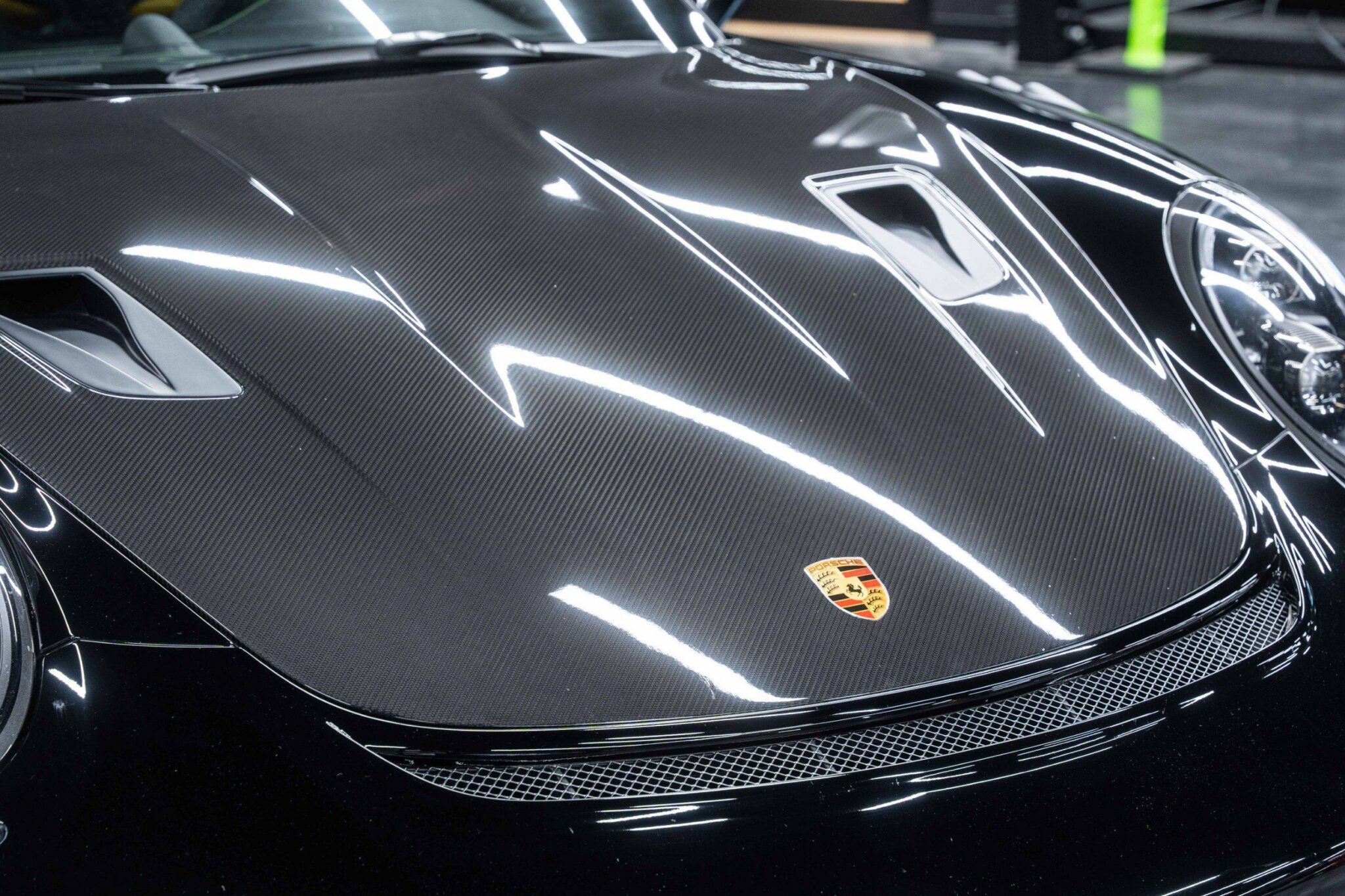 2019 Porsche 911 - Image 5