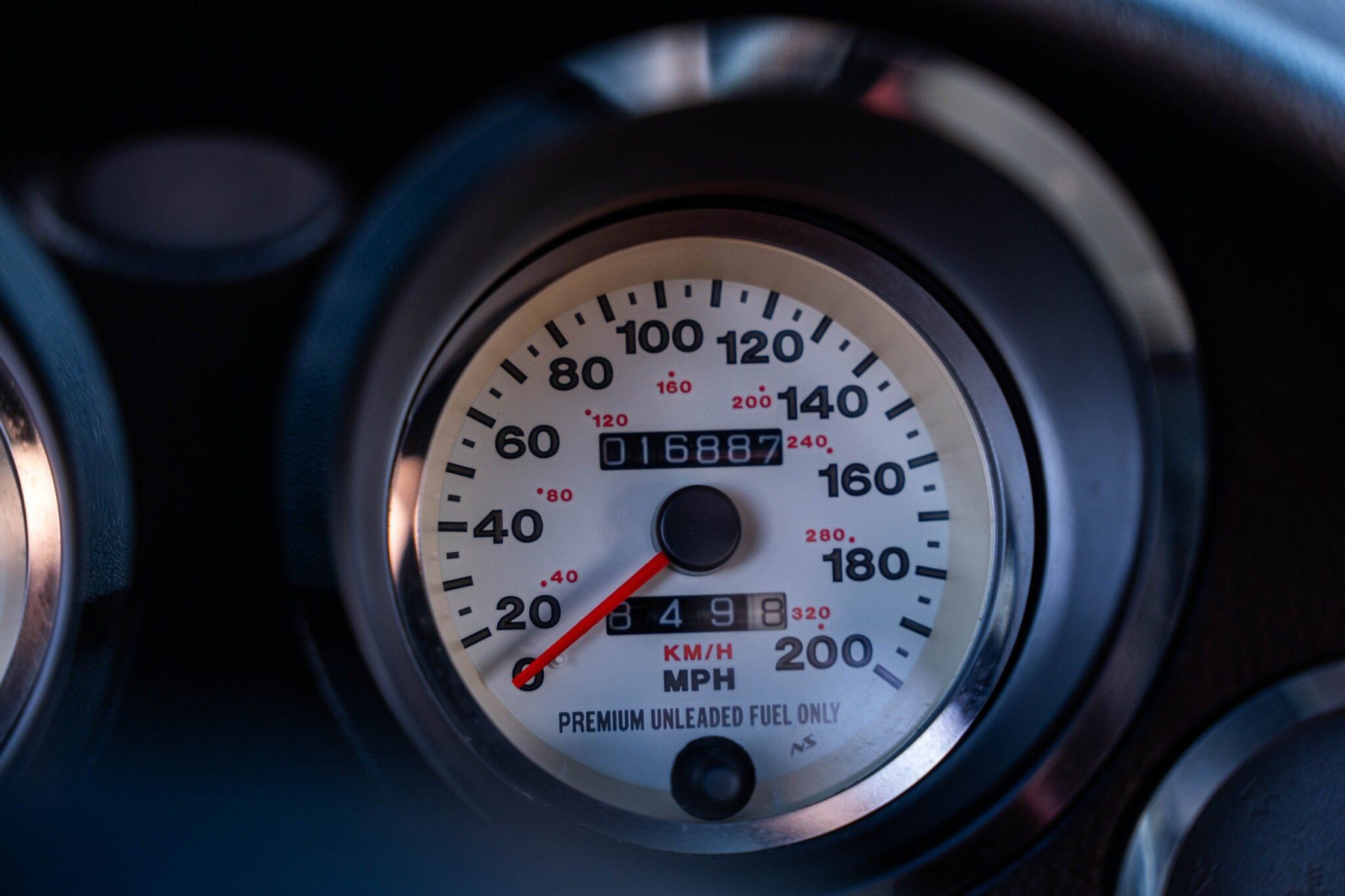 2000 Dodge Viper - Image 40